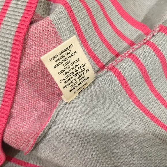 Marled Heart Valentines Sweater Pullover  Stretch Grey Pink Size M new - Picture 4 of 6